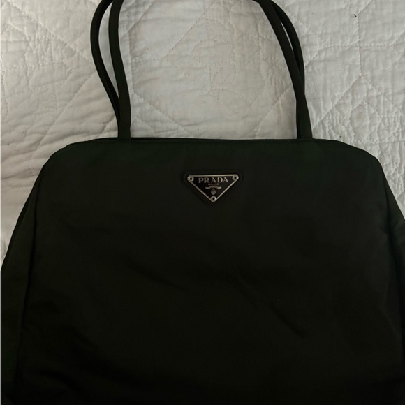 ✨Vintage Prada✨ estimated to be made around 1990-2000. - Picture 2 of 6